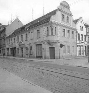 Cottbus-Mitte, Sandower Straße 59. Wohnhaus (2. H. 18. Jh.). Eckansicht