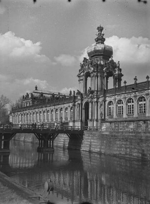 Dresden-Altstadt. Zwinger. Kronentor