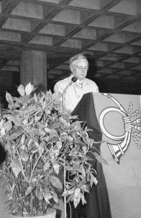 Freiburg: Oberpostdirektion Bau; Richtfest; Ansprachen: Dipl. Ing. Bethmann; Min. Dir. Postminister., Bonn
