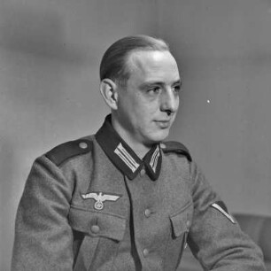 Porträt. Erich Rinkas Bruder Kurt Rinka als Soldat in Wehrmachtsuniform.