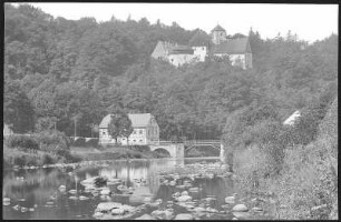 Lengefeld. Schloss Rauenstein