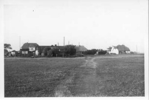 Urlaubsreise. Dorf, wahrscheinlich an der Ostsee