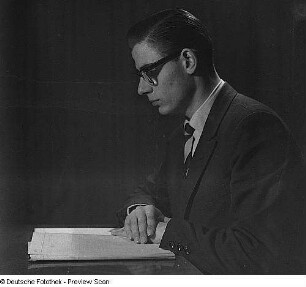 Porträt Mann mit Brille