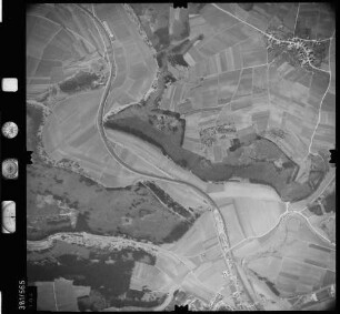 Luftbild: Film 27 Bildnr. 104