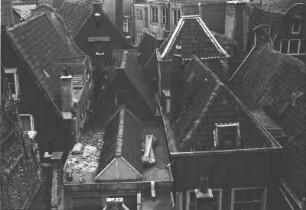 Häuser in Amsterdam : Blick auf eine Dachlandschaft