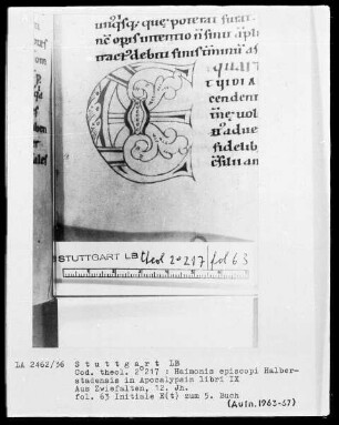 Haimonis in Apocalypsin libri 9 — Initiale E(t), Folio 63recto