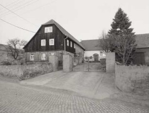 Wohnhaus mit Stallanbau