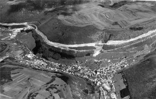 Trassierung Links im Bild Todsburgbrücke, Rechts Malakoffbrücke, Im Vordergrund Wiesensteig,