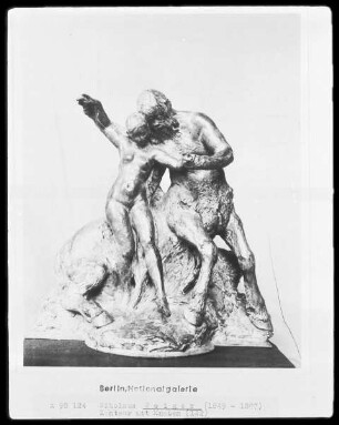 Kentaur mit tanzender Nymphe