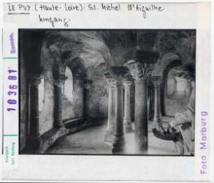 Le Puy: Saint-Michel-d'Aiguilhe, Umgang