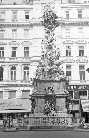 Wien: Pestsäule am Graben, vor der Bräunerstraße