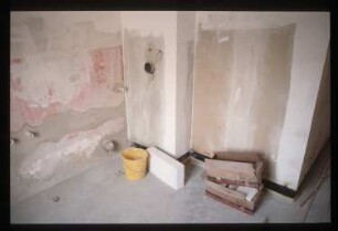 Diapositive: Reichenberger Str. 72a, März und Dezember 1992