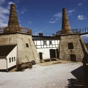 Pockau-Lengefeld. Kalkwerk 4 A. Blick zu den Kalköfen. Hofansicht
