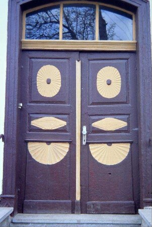 Detail voriges Bild: Haustür