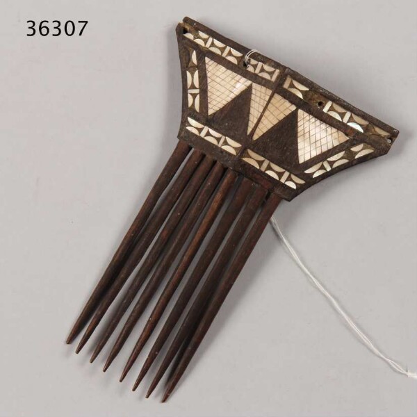 Men's dance comb