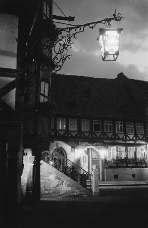 Das Hotel "Gothisches Haus" in Wernigerode bei Nacht