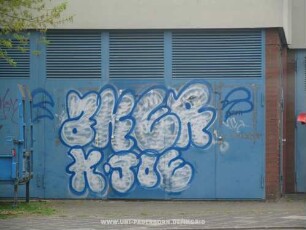 "aKER" K JOE