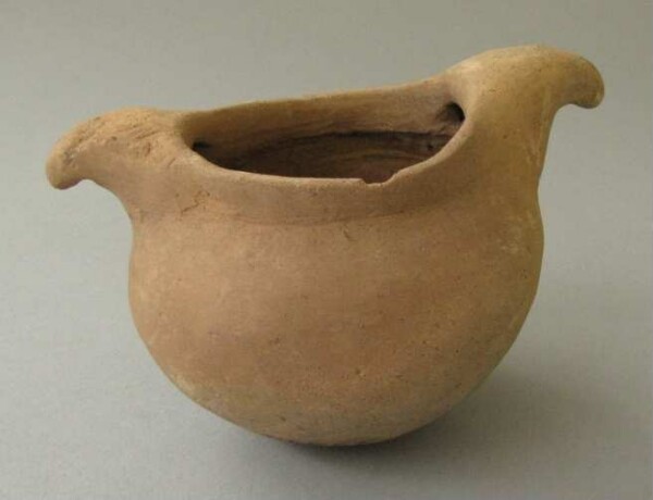 Clay vessel