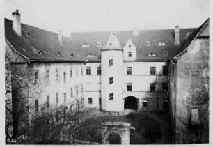 Rathausstraße - Blick auf Hofseite des Jenaischen Fräuleinstifts