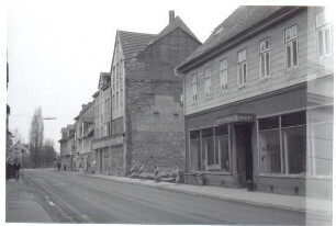 Hornsche Straße, Nordseite. Detmold. Blick zum Hornschen Tor, mit Geschäft Beneke. private Abgabe 2011