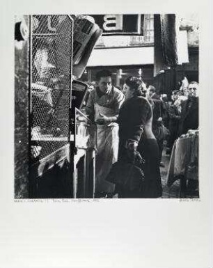 Alors - Madame!? Paris, Rue Mouffetarde, 1952