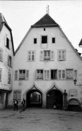 Rappoltsweiler, Ribeauvillé: Giebelhaus am Marktplatz