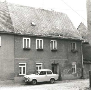 Colditz, Topfmarkt 13. Wohnhaus (E. 18. Jh.). Straßenansicht