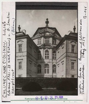Chlumec nad Cidlinou: Schloss, Hauptfront
