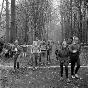 Verein für Leibesübungen (VfL) Oldesloe von 1862 e.V.: Stadtforst Kneeden: 2. Nationaler Kneeden-Cross: Teilnehmer