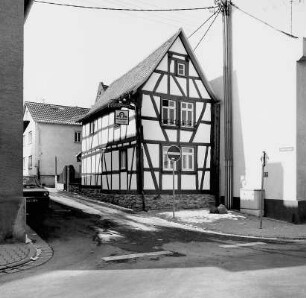 Ober-Mörlen, Frankfurter Straße 36