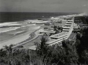 Großhotel am Strand von Point e St. Martin