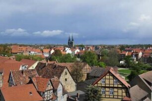 Quedlinburg - Stadtübersicht : Stadtübersicht aus dem Schlossgarten, aufgenommen in Quedlinburg am 14. April 2014. Foto Uwe Gerig
