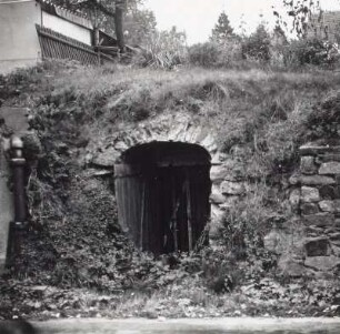Eiskeller, Krögis