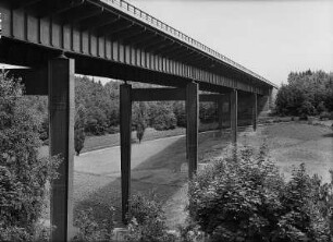 Kleine Striegis, Autobahnbrücke