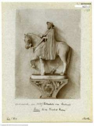 Reiterstatue eines Kardinals