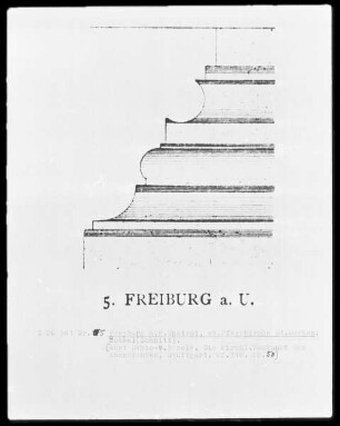 Freyburg a. d. Unstrut, ev. Pfarrkirche Sankt Marien, Sockel