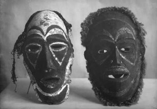 Tanzmaske aus Neumecklenburg (später Neuirland)