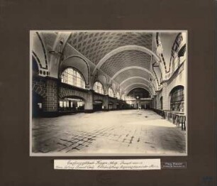 Bahnhof, Hagen: Innenansicht Schalterhalle
