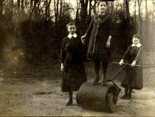 Viktoria-Pensionat. Schülerinnen - Gruppenfoto