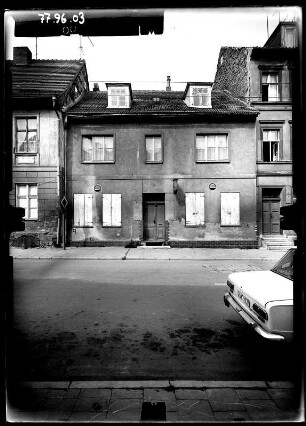 Greifswald, Fischstraße. Wohnhaus. Straßenfront