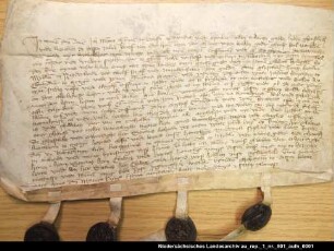 Memmo Thammana in Borssum verkauft der Kommende Jemgum zwei Fennen Landes bei Midlum = OUB I, Nr. 728, S. 632 Anhängende Siegel 1 und 2 erhalten, 3 und 4 beschädigt erhalten