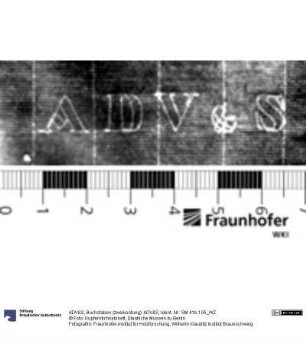 Buchstaben (zweikonturig): ADV&S
