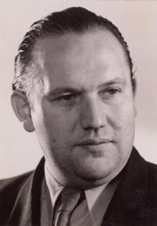 Porträt Franz Fühmann : Porträt Franz Fühmann (1922-1984; Schriftsteller). Fotografie 1956. Dresden: Deutsche Fotothek