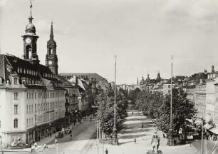 Dresden-Neustadt. Hauptstraße. Blick vom Blockhaus über den Neustädter Markt mit Reiterstandbild Augusts des Starken nach Nordnordosten