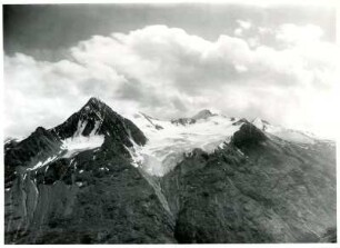 Alpen, Tirol, Ötztaler Alpen, Blick über das Rofental auf Talleit- und Kreuzspitze
