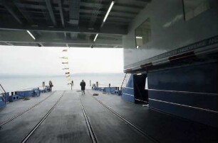 Kressbronn: Stapellauf Fährschiff M.S. Friedrichshafen, Autoplattform mit Ausblick auf alte "Schussen"