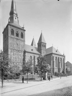Katholische Pfarrkirche Sankt Peter und Paul
