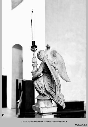 Altarziborium : Zwei Leuchterengel : Linker Leuchterengel