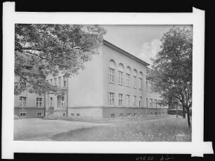 Arnsdorf. Fachschule für Krankenpflege