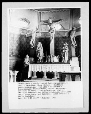 Kreuzigungsgruppe — Christus am Kreuz